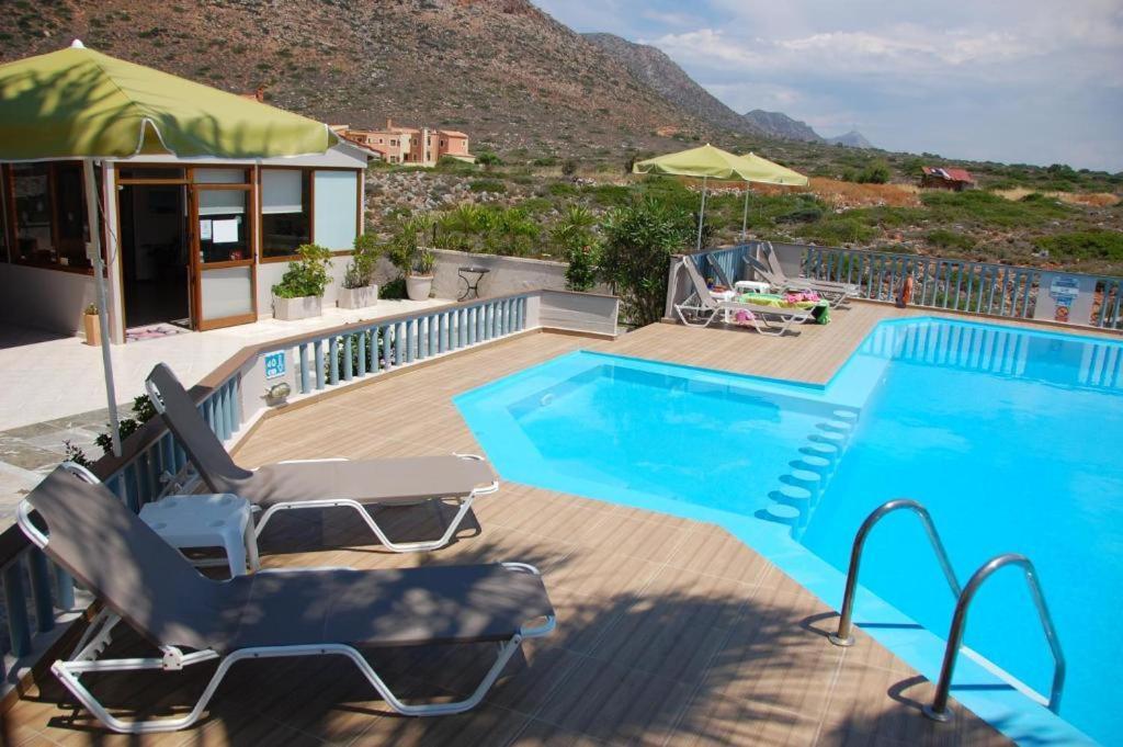 Cathrin Suites Stavros  Luaran gambar