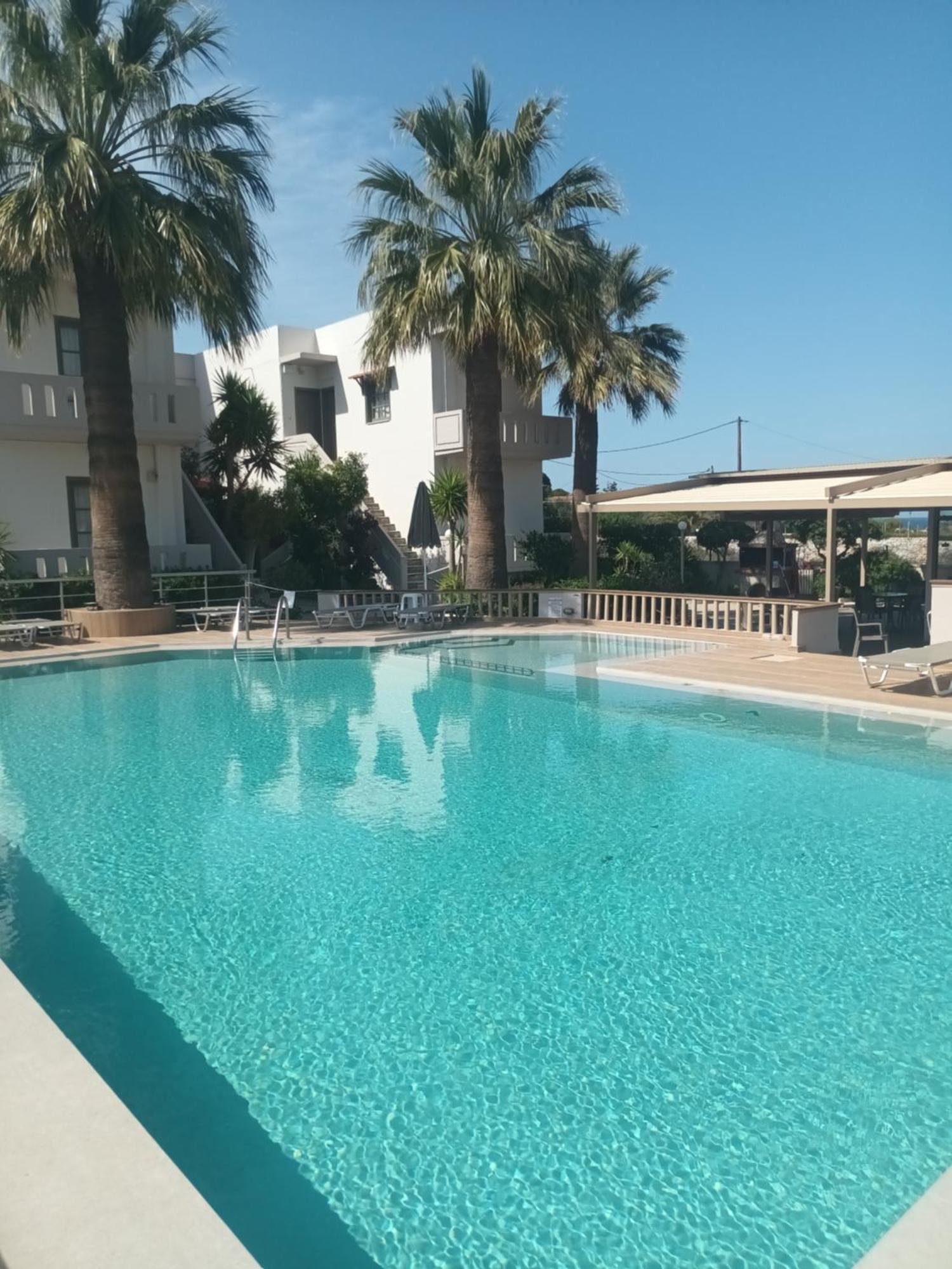 Cathrin Suites Stavros  Luaran gambar